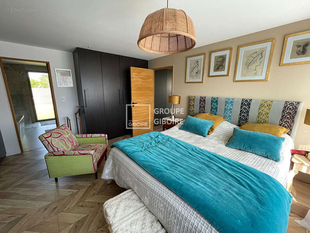 A vendre - agence giboire - magnifique villa contemporaine avec piscine aux portes de la baule - photo 10