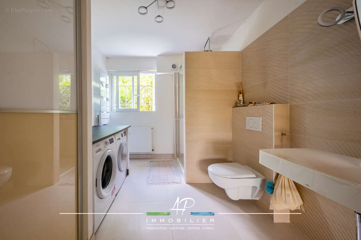 Maison à BELLENEUVE