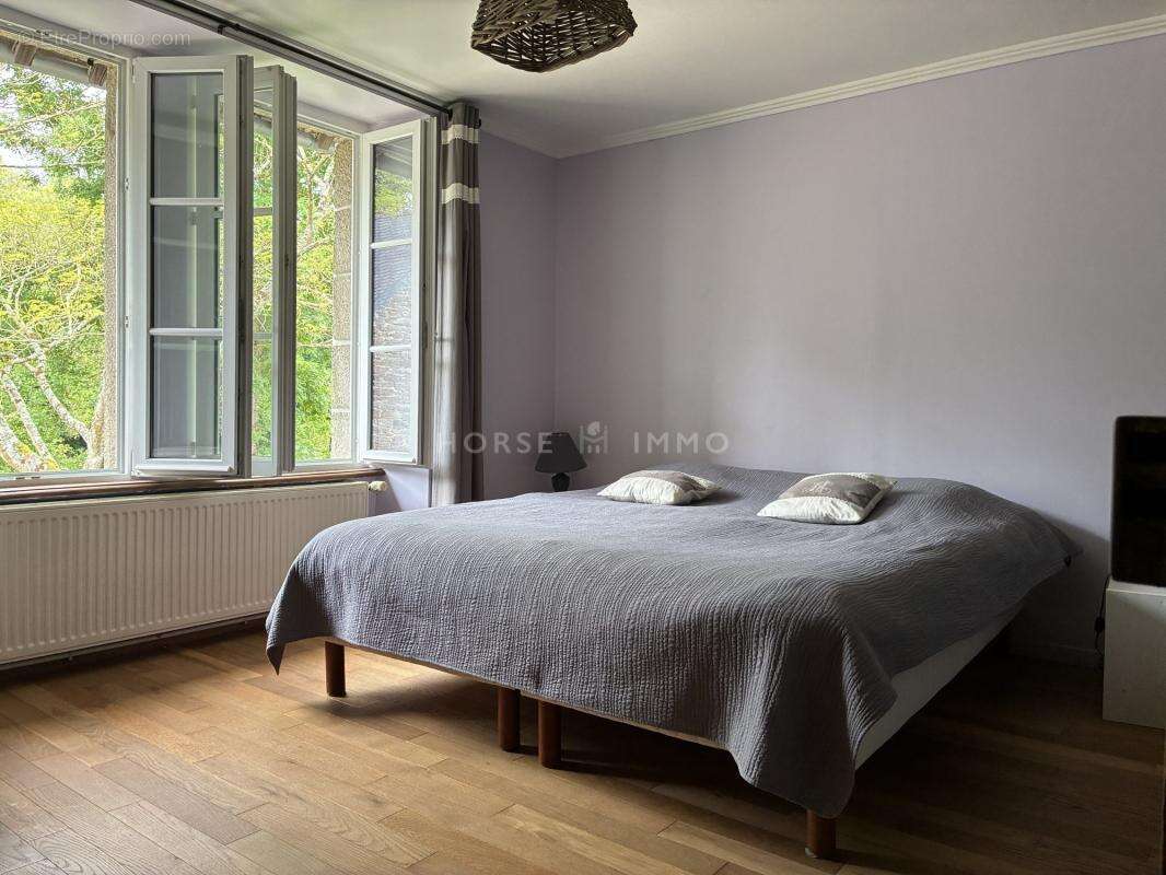 Maison à PLOUER-SUR-RANCE