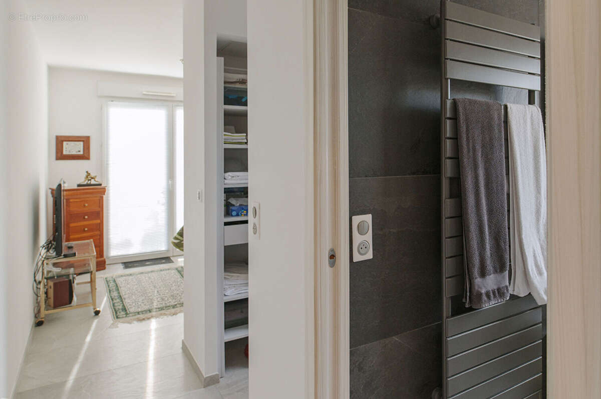 Appartement à SAINT-JEAN-DE-VEDAS