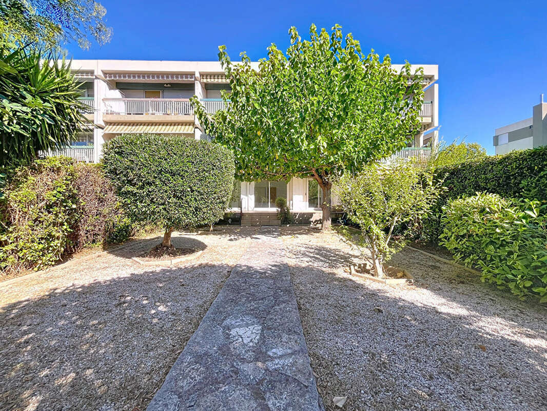 Appartement à MARSEILLE-12E