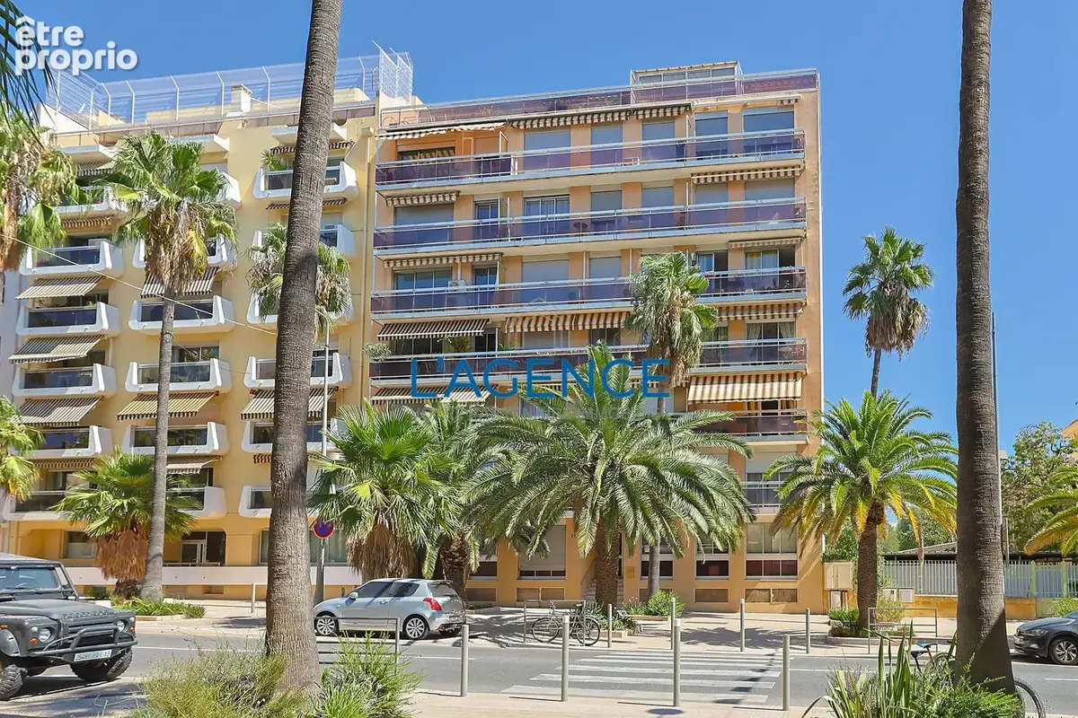 Appartement T4 de 91 m2 en étage avec ascenseur et parking privatif en plein coeur du centre ville - photo 15