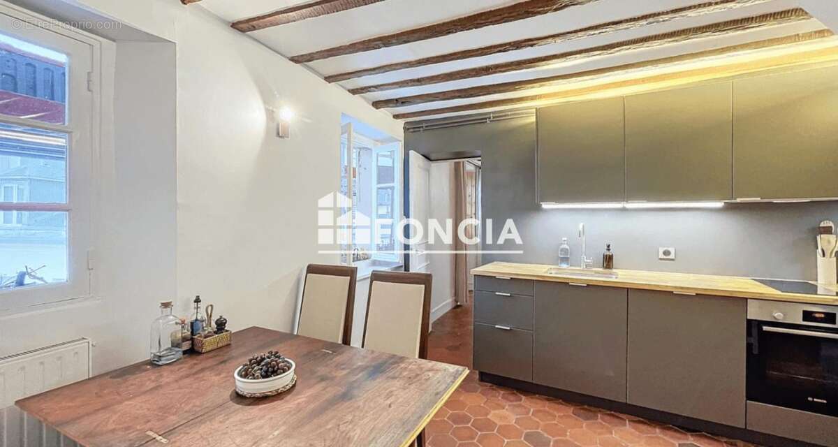 Appartement à VERSAILLES