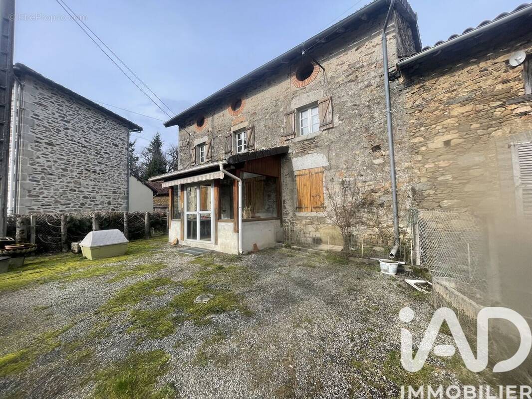 Photo 1 - Maison à ROZIERS-SAINT-GEORGES