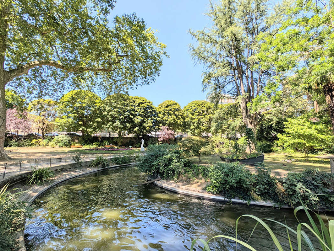 Appartement à ASNIERES-SUR-SEINE