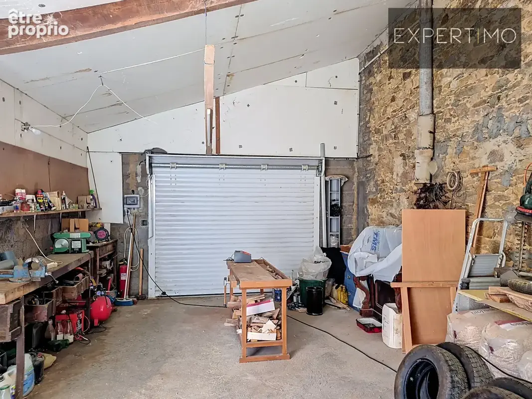 Ancien corps de ferme en pierre   165 m2, nombreuses dépendances et autonomie énergétique - photo 26