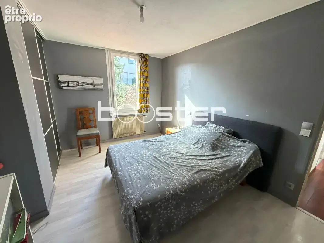 Toulouse Bonnefoy – Grande maison familiale.5- 6 pièces avec terrasse de 40 m², 4-5 chambres et double garage - photo 4