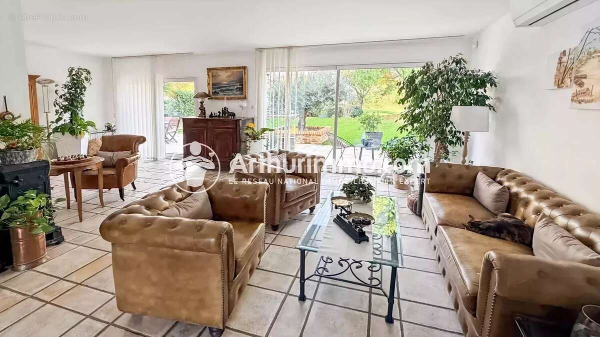 Maison à SAINT-GERMAIN-LES-CORBEIL