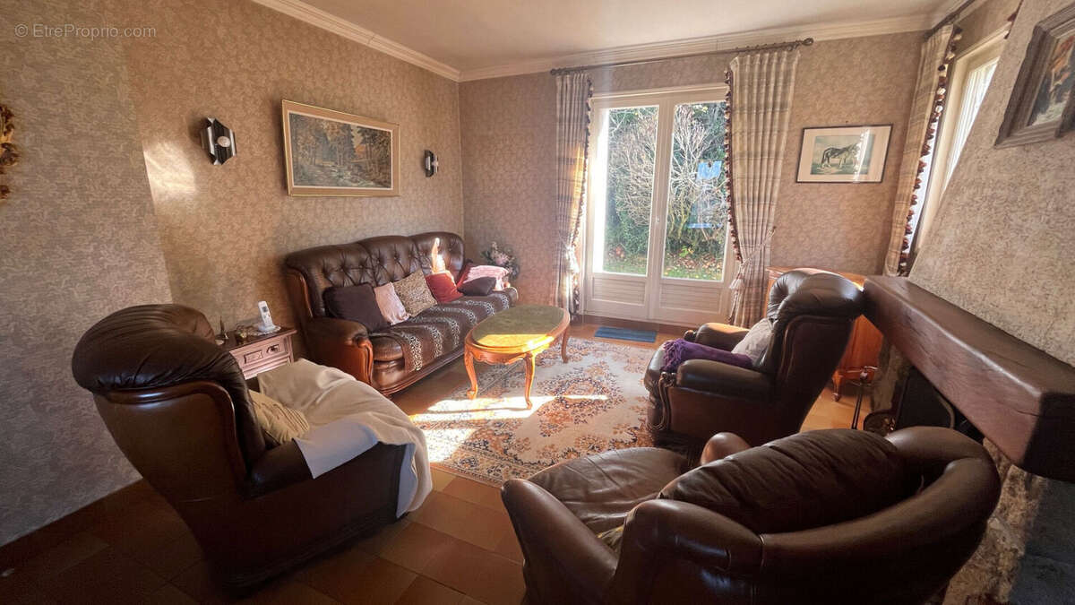 Maison à ERGUE-GABERIC