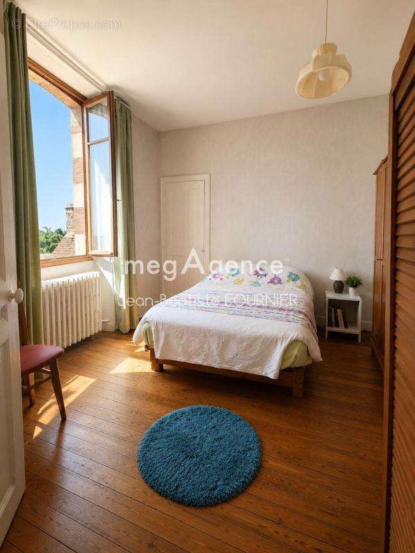Maison de Maître avec dépendances – Terrain de plus de 4 400 m² - photo 12