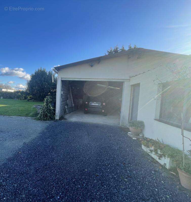 Commerce à ARBANATS