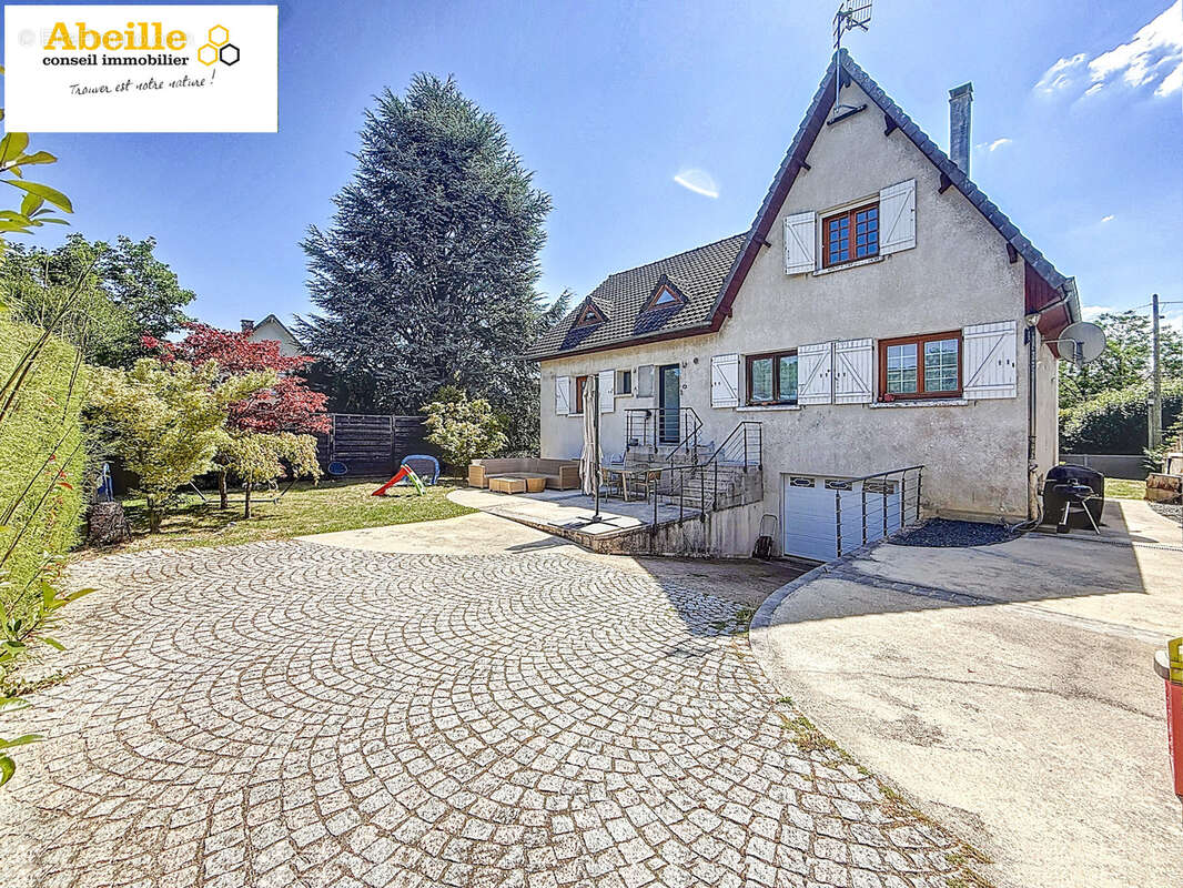 Maison à SAINT-CHERON