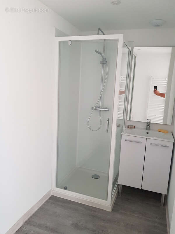 Appartement à BARBEZIEUX-SAINT-HILAIRE