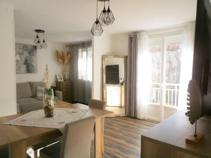 Appartement à MARSEILLE-10E