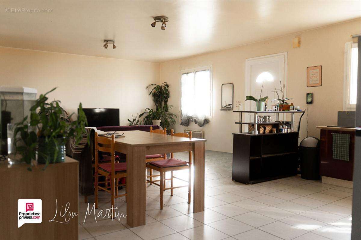 Maison à SAINT-ANDRE-DE-CUBZAC