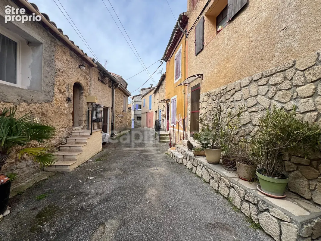 Maison à vendre 6 pièces proche de GREOUX LES BAINS (04) - photo 11