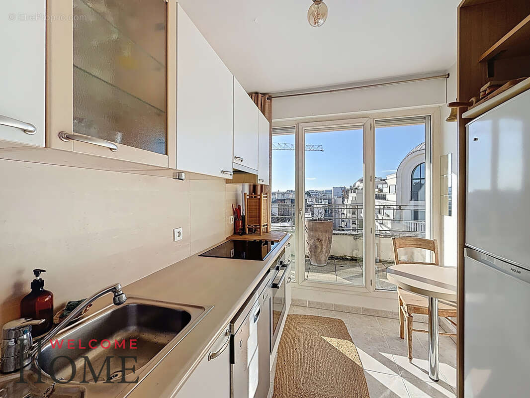 Appartement à LEVALLOIS-PERRET