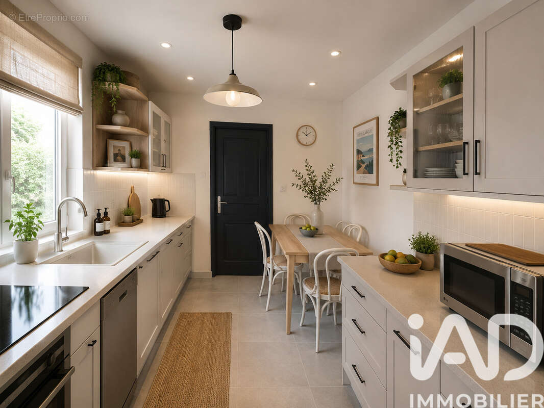 Maison 110 m² à Montreuil-Le-Henri  - photo 3