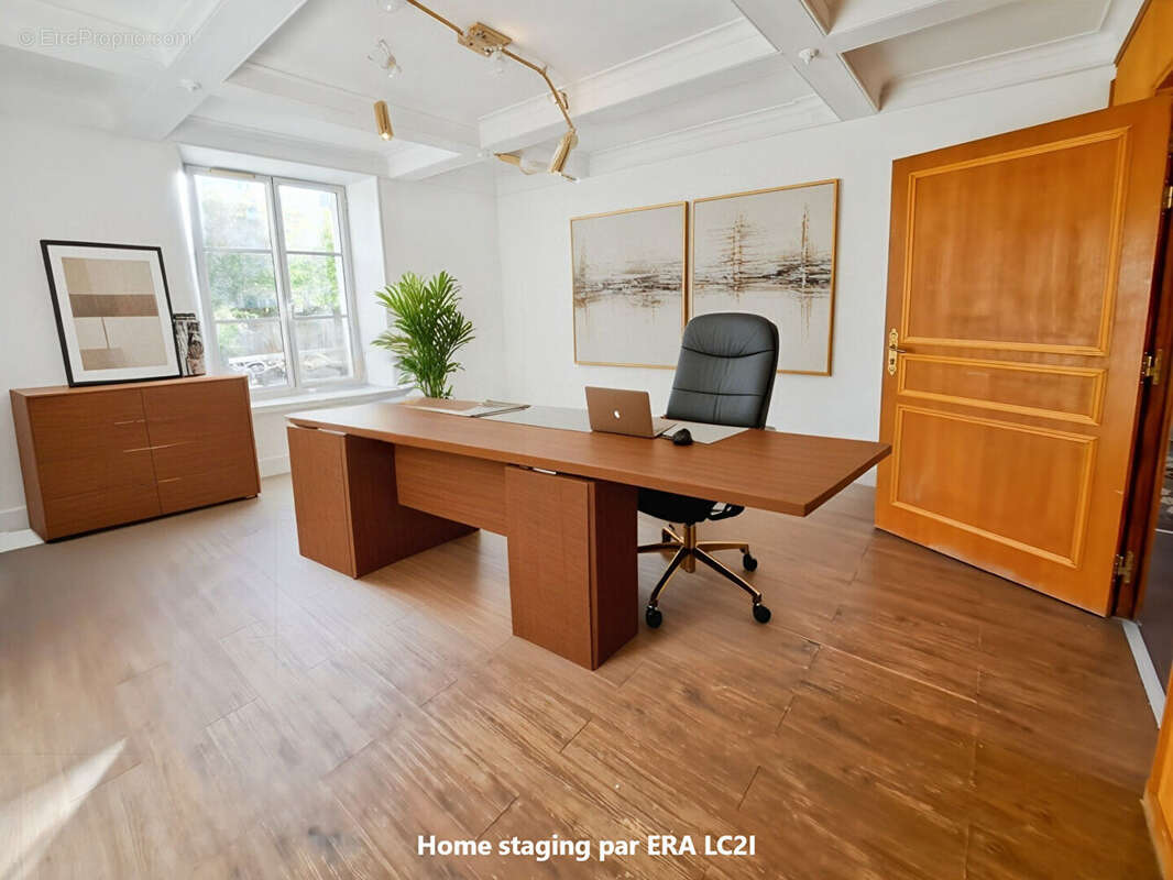 locaux commerciaux / appartement / maison 145 m2 - photo 2