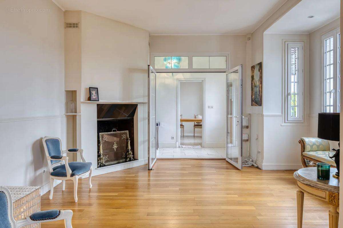 Maison à MANNEVILLE-SUR-RISLE