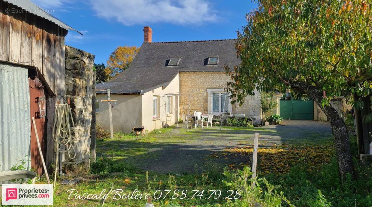 Maison à VERNANTES