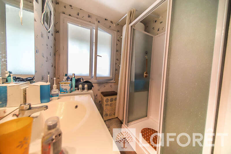 **appartement type 3 + cave - embrun - 3 pièces - photo 5