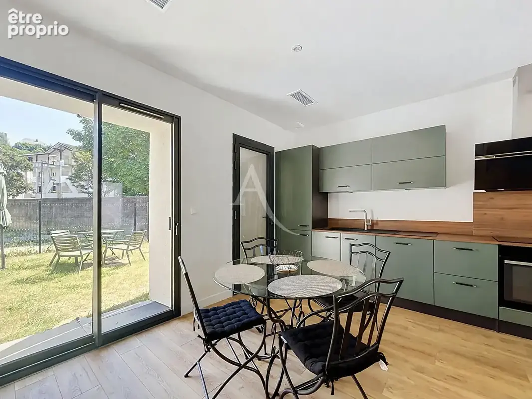 Billère Centre - Appartement T3 triplex avec jardin privatif et stationnement - photo 2