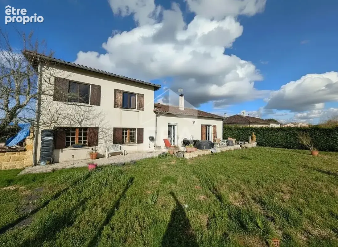 Maison 164m² à montpon-ménestérol - photo 2