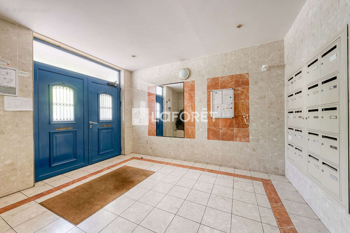 Appartement à ROISSY-EN-BRIE