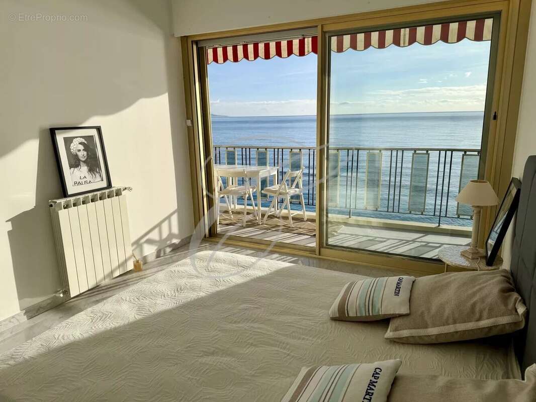 Appartement à ROQUEBRUNE-CAP-MARTIN