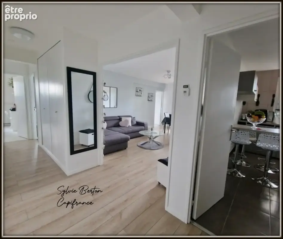 Appartement à vendre 4 pièces LIVRY GARGAN - 84 m2 - Balcon, une cave et deux places de parking - photo 4