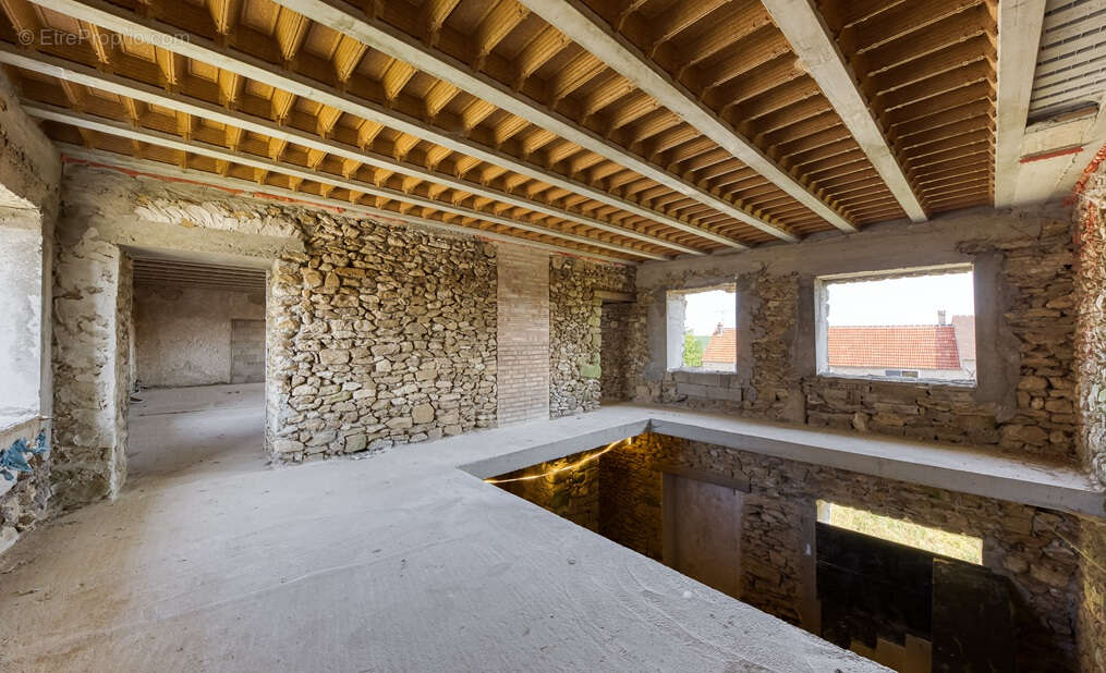 Maison à LA CHAPELLE-IGER