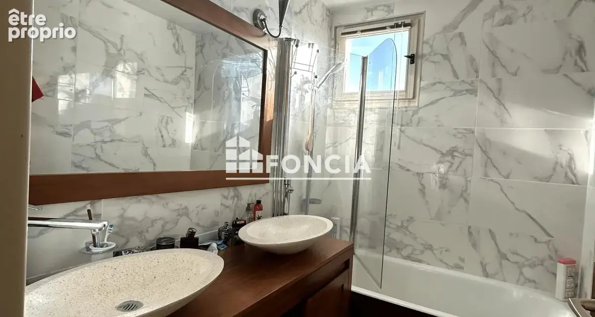 Appartement  T5– Quartier Gazonfier, balcon, stationnement facile - photo 5