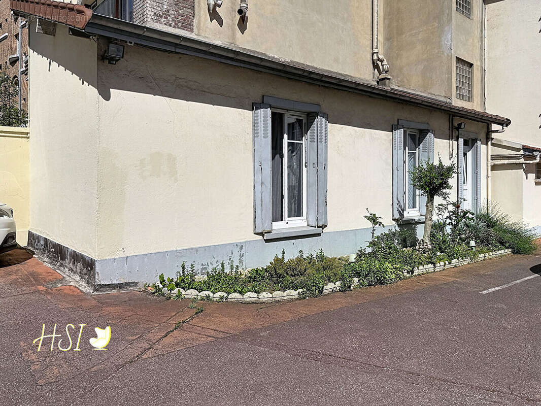 Appartement à COLOMBES