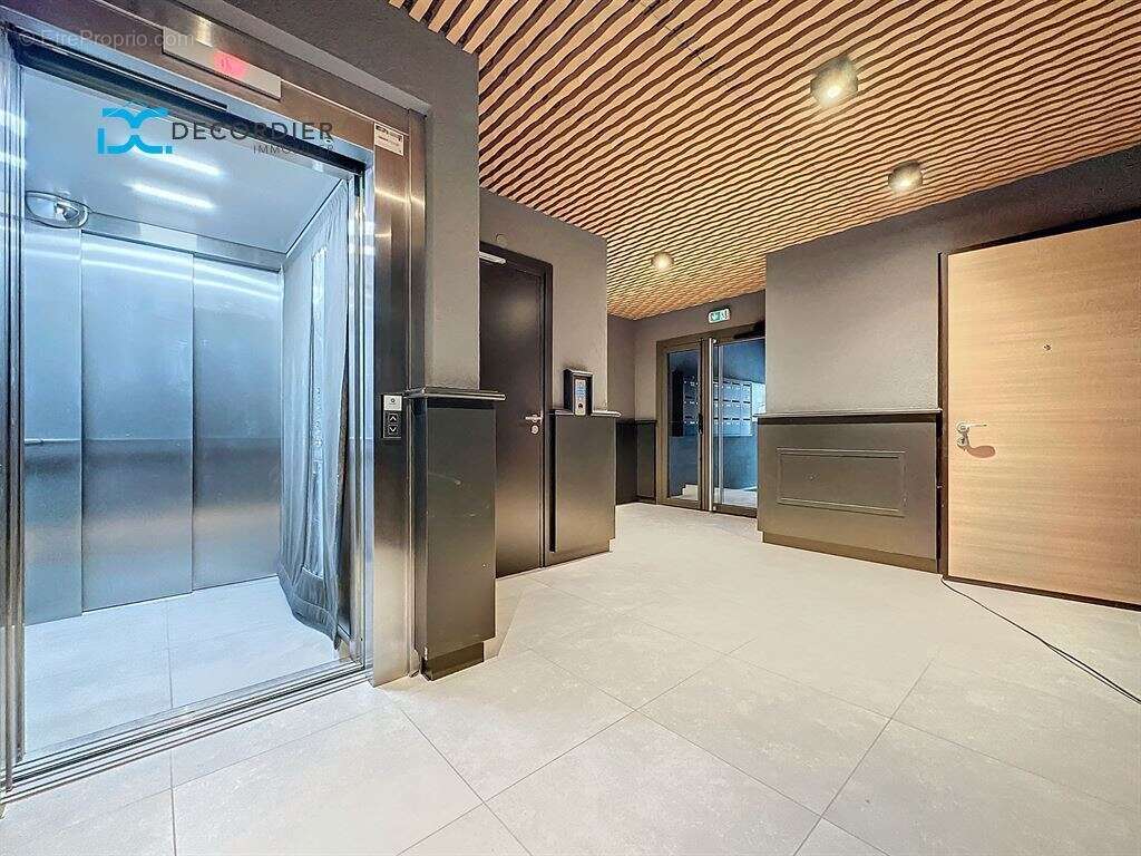 Appartement à EVIAN-LES-BAINS