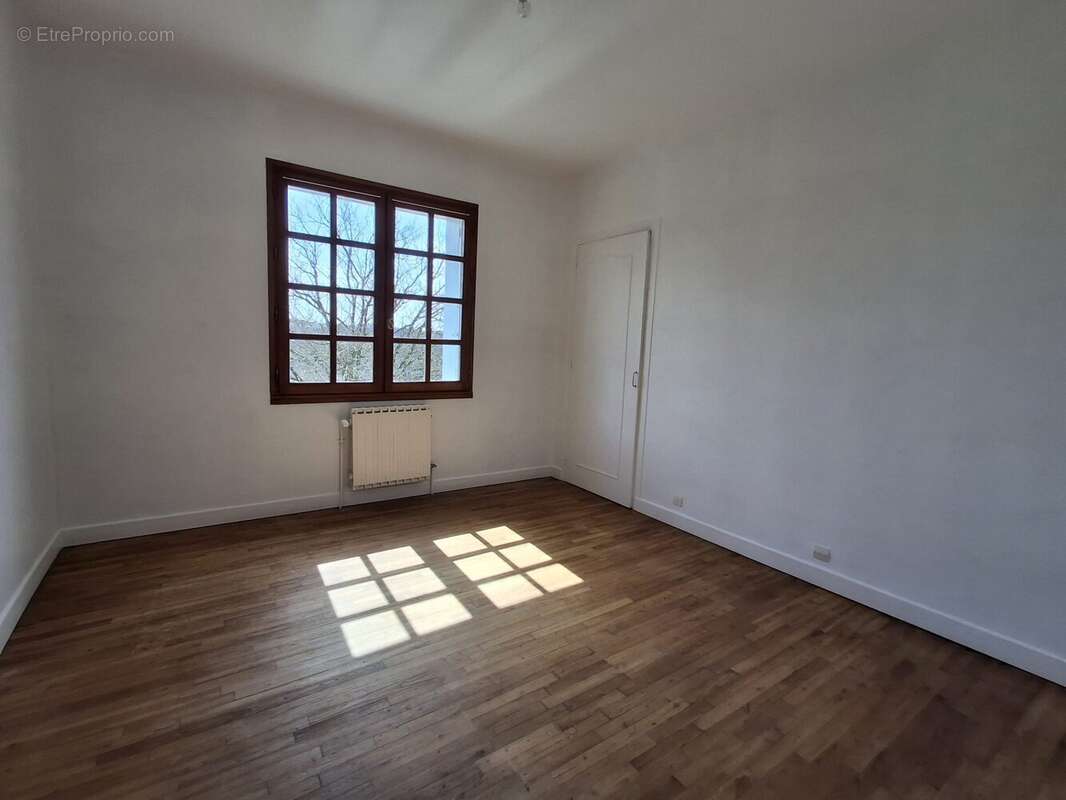 Maison à MONPAZIER