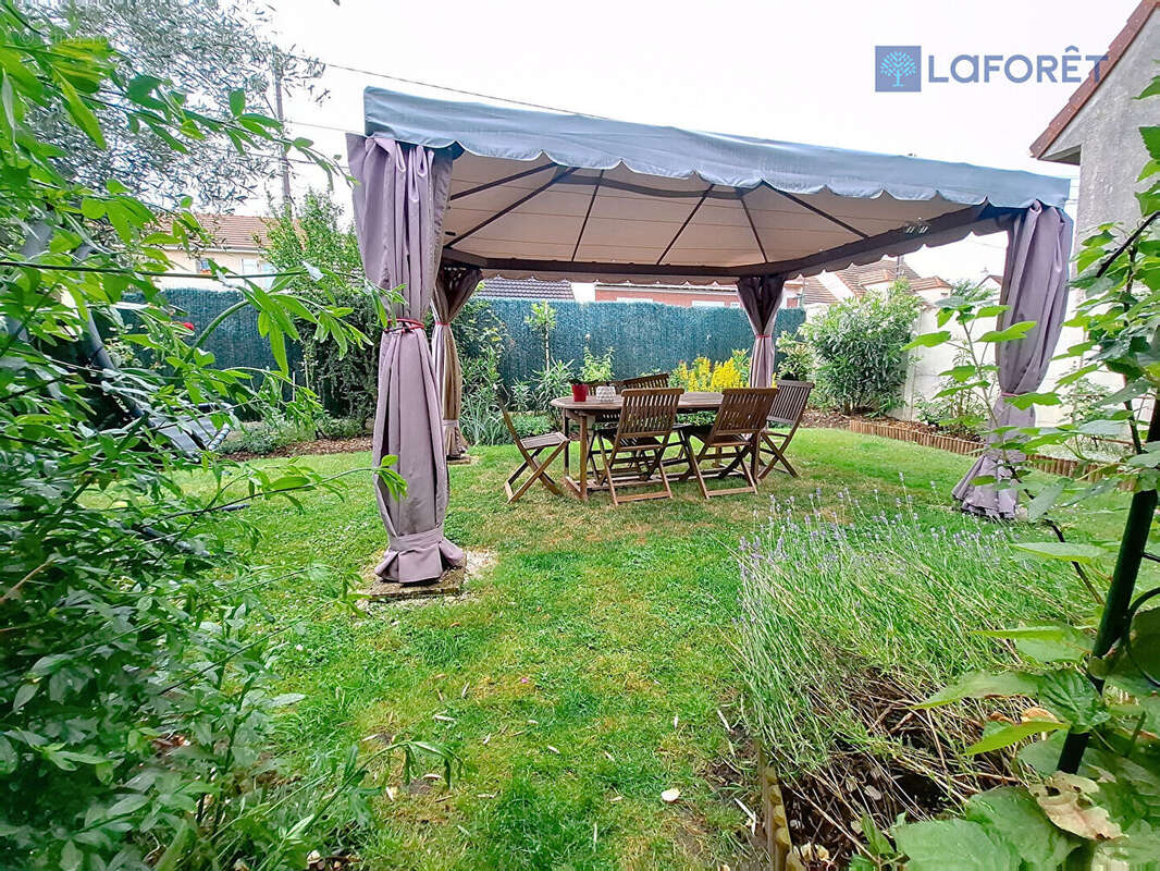 Maison à LAGNY-SUR-MARNE