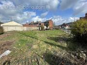 Terrain à SAINT-JUST-EN-CHAUSSEE