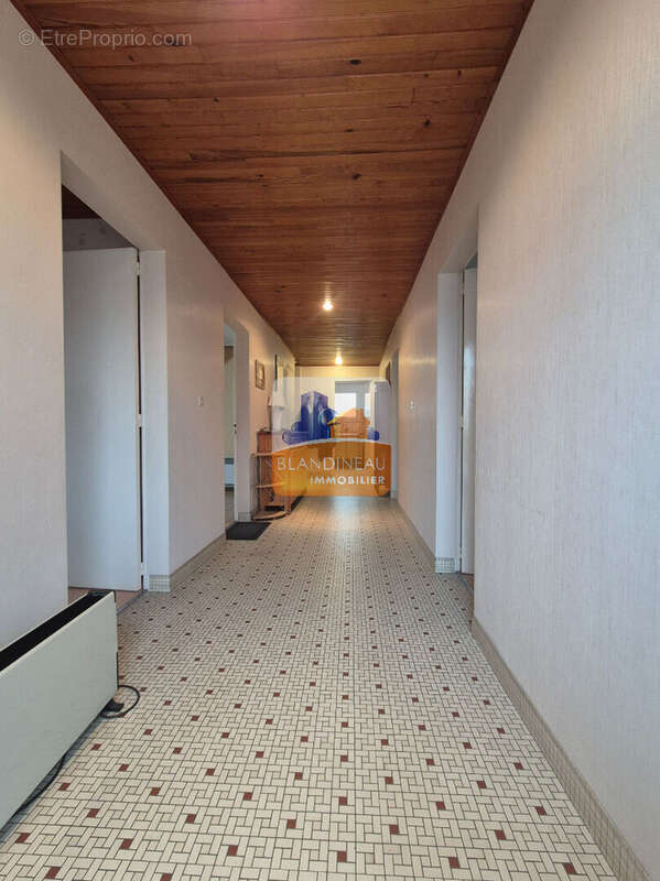 Maison à BOUGUENAIS