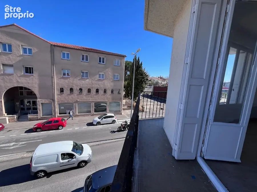 Charmant T3 loué au 566 euros + 70 euros de provision sur charges dans une résidence calme proche du centre ville - photo 2