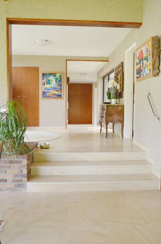 Maison à SENLISSE