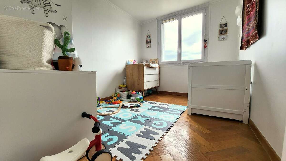 Appartement à MAISONS-ALFORT
