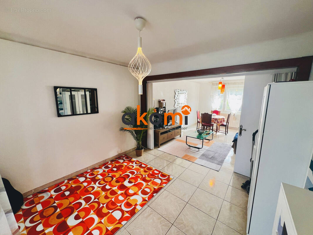 Appartement à SENONES