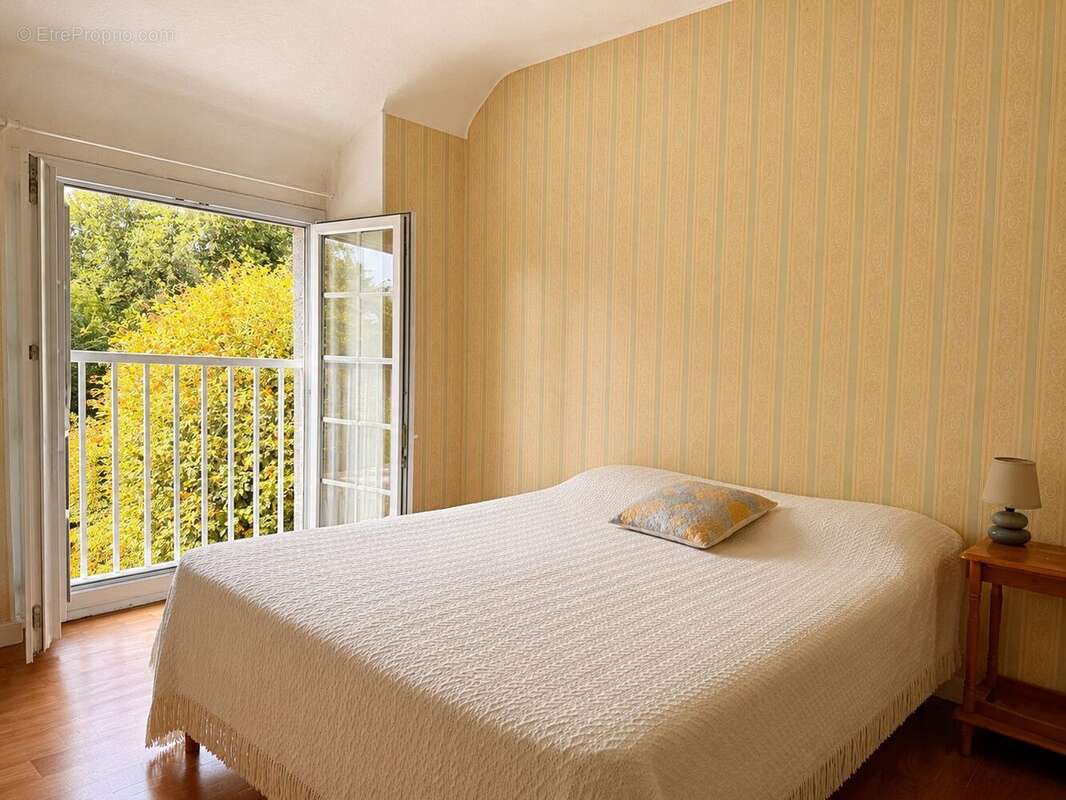 Maison 131 m² à Saint-Meloir-Des-Ondes  - photo 9
