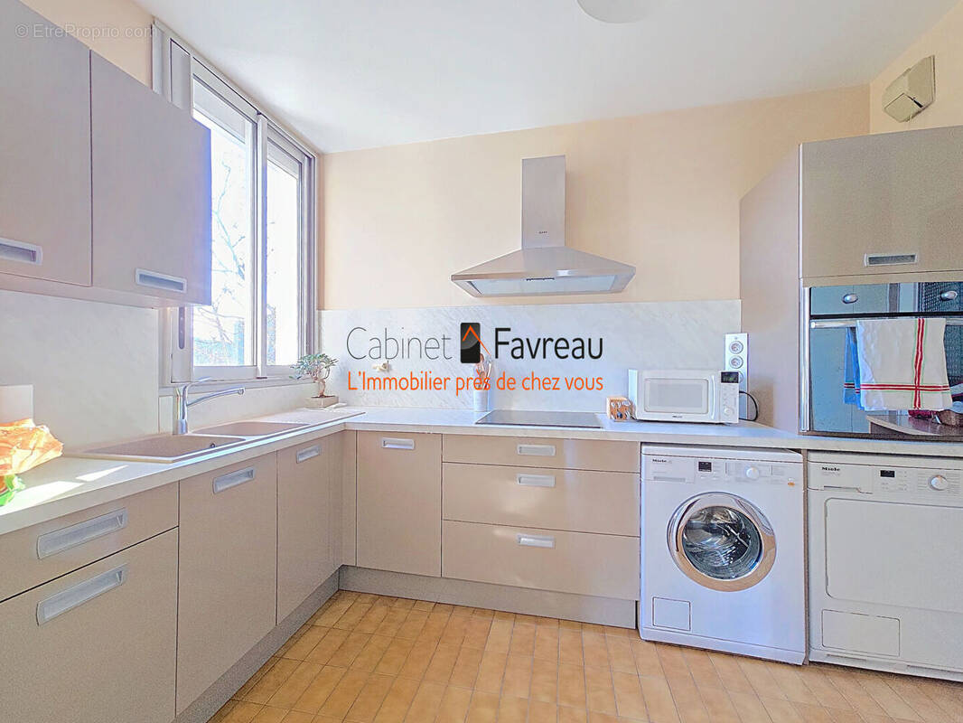 Appartement à FRESNES