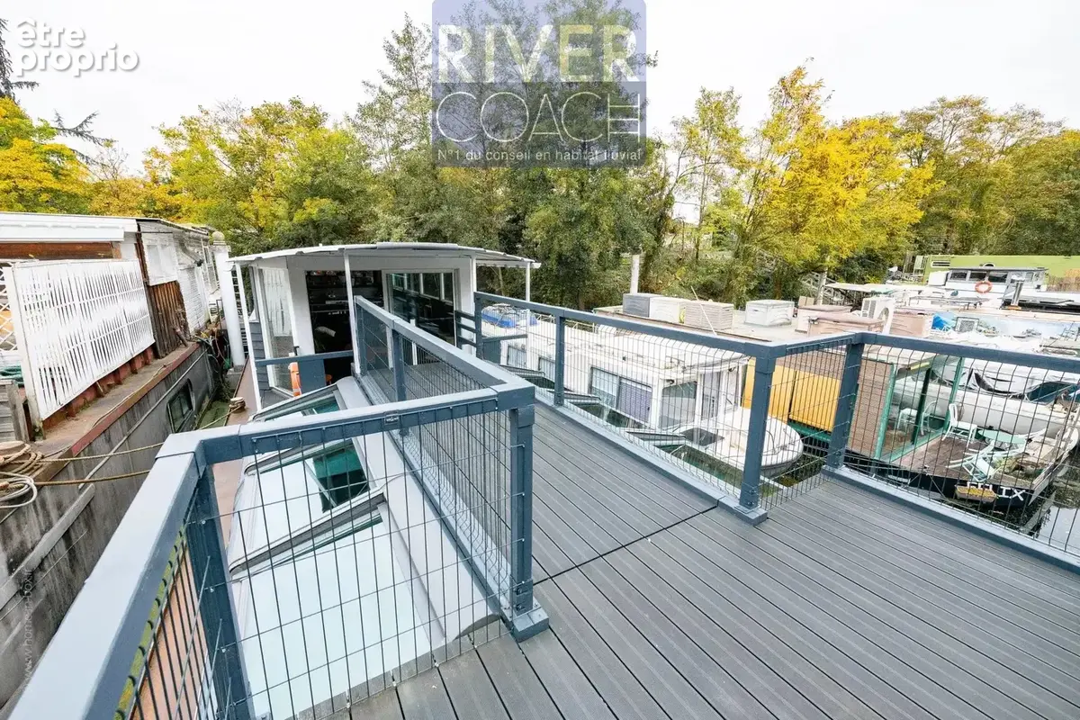 Vivre sur l’eau à 25 min de Paris – péniche Freycinet lumineuse avec terrasse - photo 12