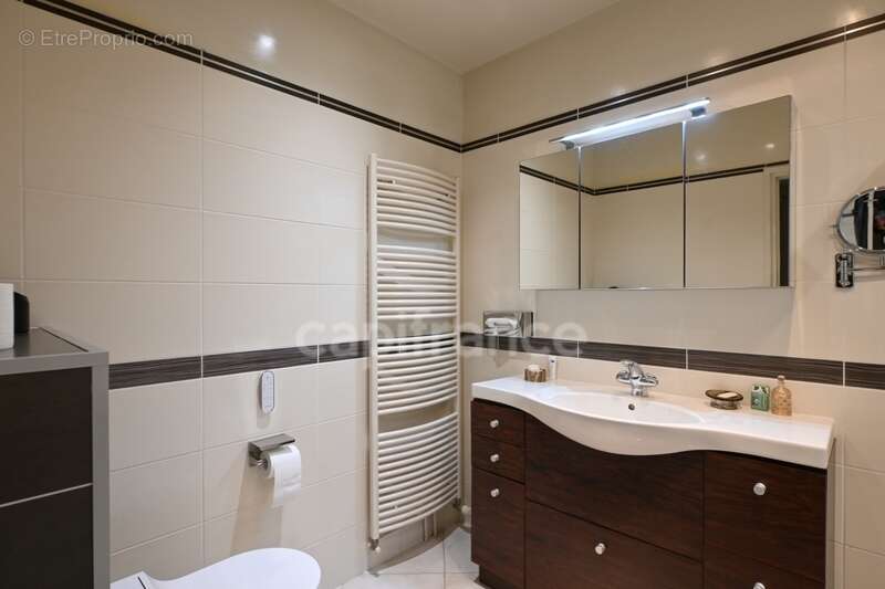 Un havre de paix dans le PARC à 15 mn à pied de la gare : Maison de famille 259 m² - photo 32
