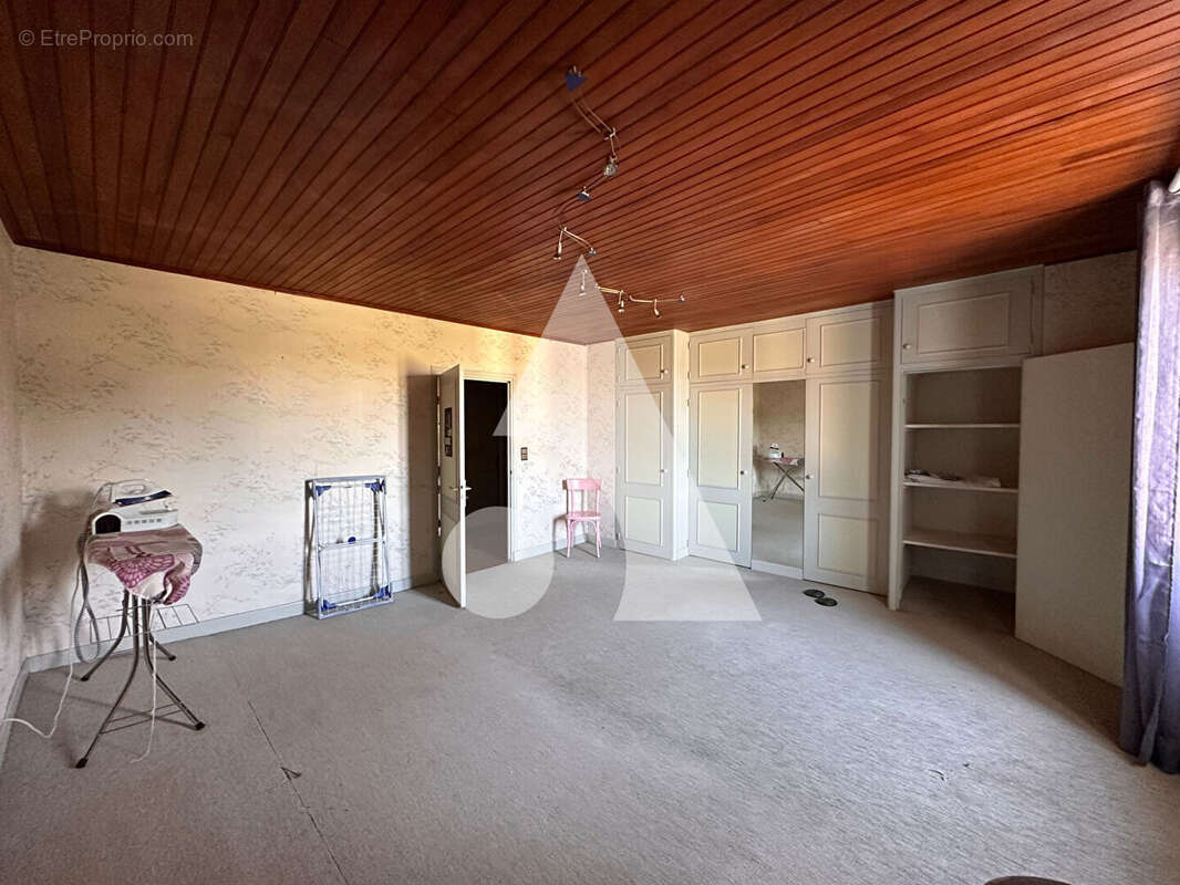 Maison à FRANCOULES