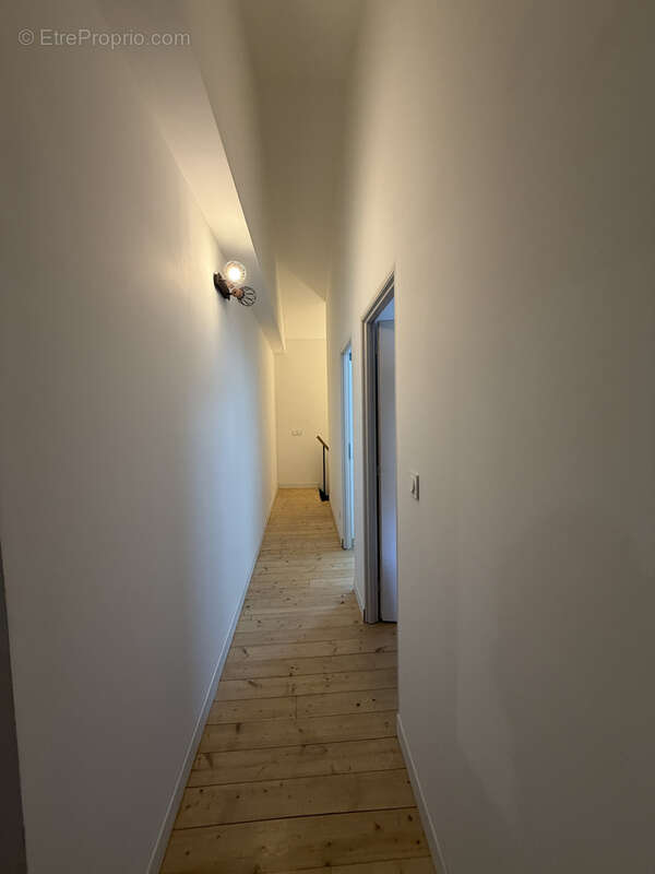 Maison rénovée en exclusivité chez Expertimo! - photo 6