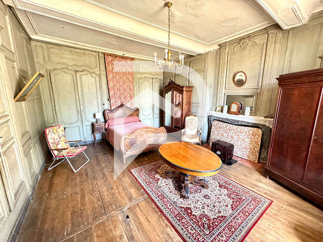 Maison à AMBONVILLE
